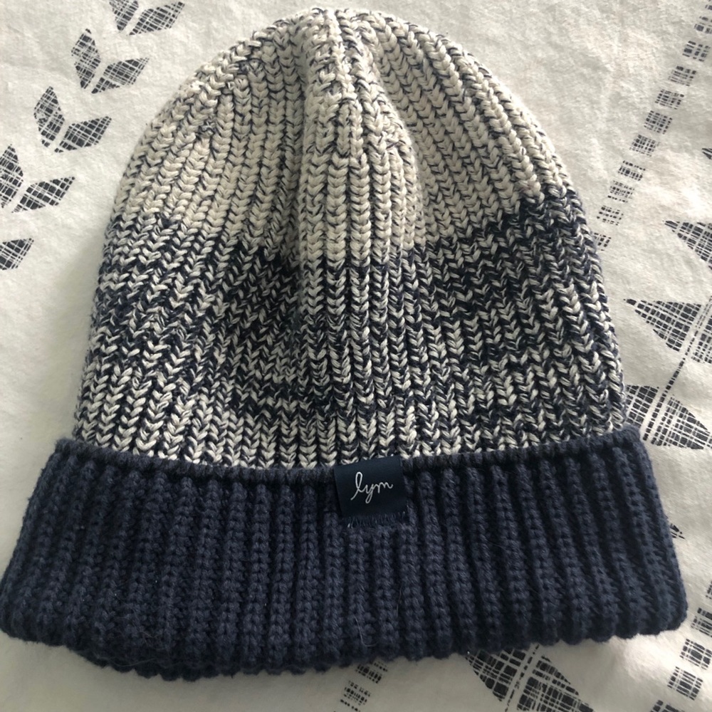 Love your Melon beanie
